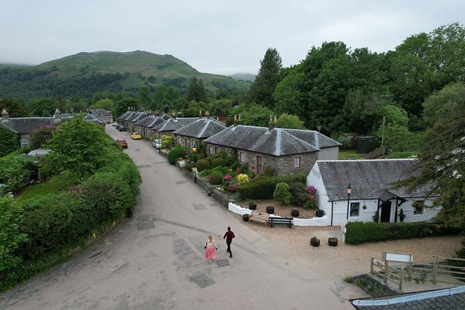 1 Day Castles, West Highlands and Loch Lomond Tour from Edinburgh - Inveraray and a proper Loch Fyne break