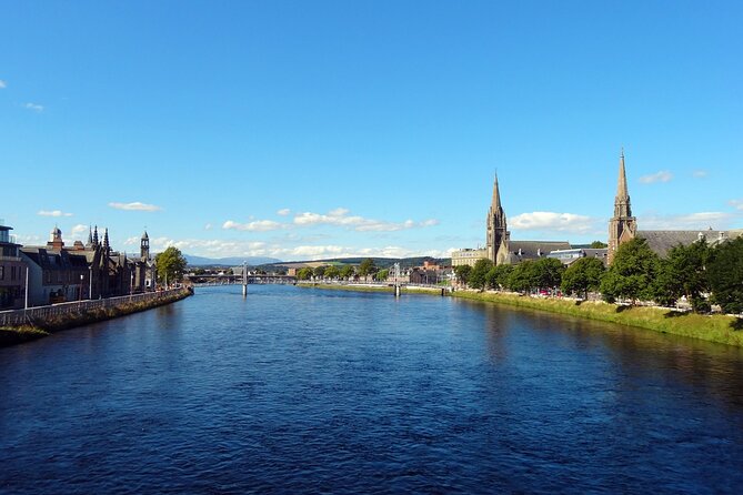 2 Days on the Loch Ness Canal of Caledonia and the Highlands - Day one, from Edinburgh to Pitlochry and the Cairngorms