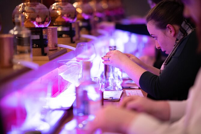 2 hour Gin School Experience in Aberdeen - How the group size affects the experience