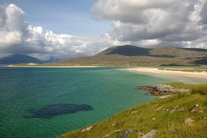 3-Day Hebrides Tour from Inverness: Isles of Lewis and Harris - Harris, weaving, and Luskentyre Beach