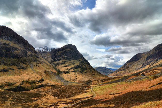3-Day Isle of Skye and Scottish Highlands from Edinburgh - Eilean Donan Castle and the bridge to Skye