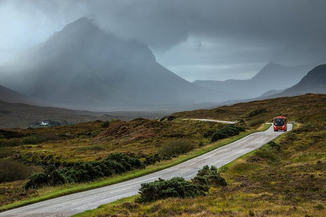 3-Day Isle of Skye Inverness Highlands and Glenfinnan Viaduct Tour from Edinburgh - Guide quality, coach comfort, and daily practicalities