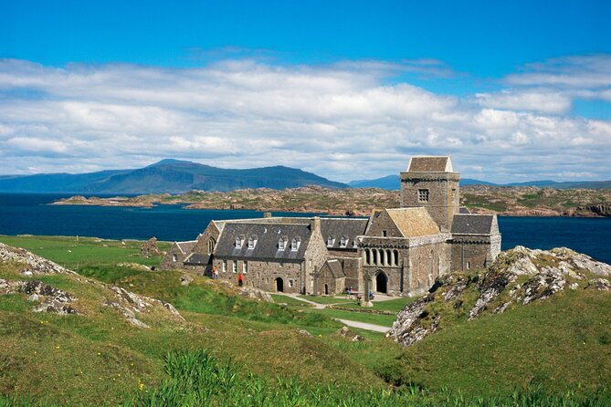 4 Day Mull, Iona and Staffa Puffin Experience from Edinburgh - Who should book this four-day island trip?