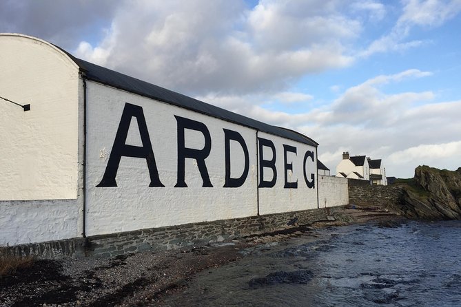 5 Day Islay Whisky Tour from Edinburgh - Day 2: Northern Islay and three very different distilleries