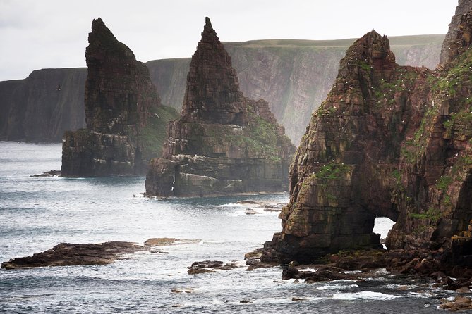 5-Day Orkney & Northern Coast Tour from Edinburgh Incl Admissions - Day 1: Castles, lochs, Glencoe, and Loch Ness
