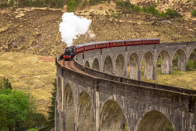 6 Day Outer Hebrides, Isle of Skye & optional 'Hogwarts Express' - Day six: Mallaig and the optional Jacobite train