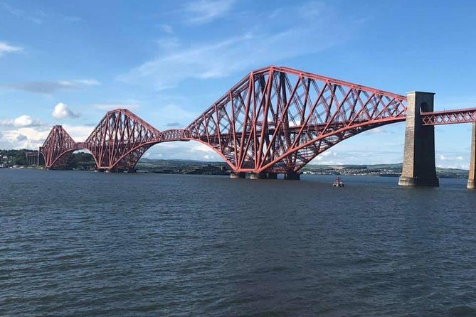 A taste of Scotland Full-Day Private Tour - Bannockburn in a focused 30 minutes