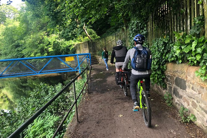 'A Wee Pedal's' Award-Winning Circular Cycle Tour of Edinburgh! - Starting at Bridgend Farmhouse Cafe and joining the Union Canal
