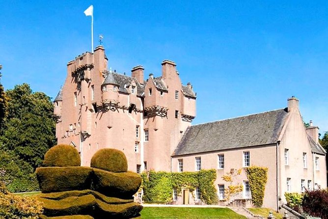 Aberdeenshire and Royal Deeside Private Half-day Castle Tour - Crathes Castle: painted ceilings and formal gardens