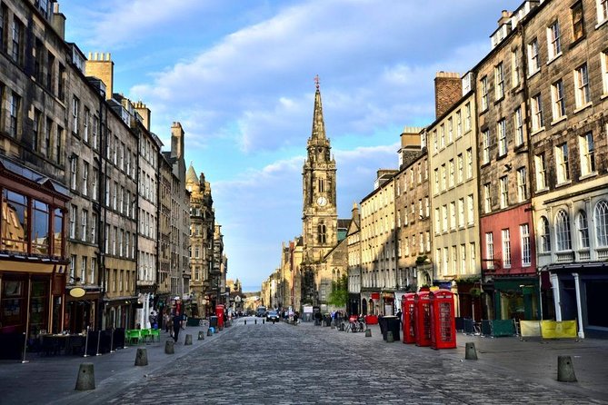 Arrival Transfer: Airport EDI to Edinburgh by Luxury Van - The Mercedes-Benz V-Class or Vito ride