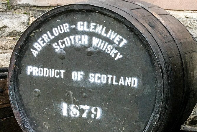 Best Scottish Whisky Distilleries Private Tasting Trip plus optional Castle Tour - What Malcolm’s guiding style adds