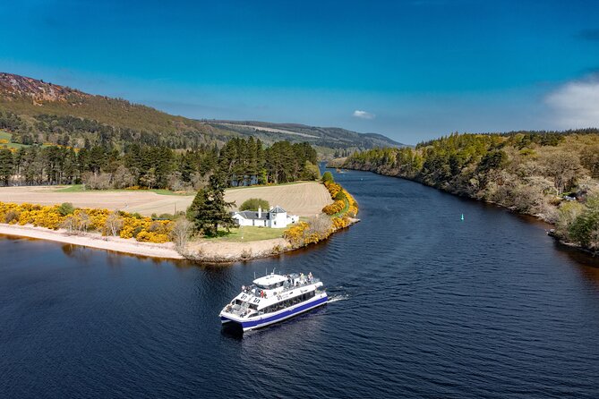 Caledonian Canal and Loch Ness Sightseeing Cruise - The coach ride back keeps the afternoon simple