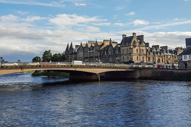 Cawdor Castle, Inverness, Culloden, Outlander and Loch Ness Tour - Culloden Battlefield gives the day its emotional center