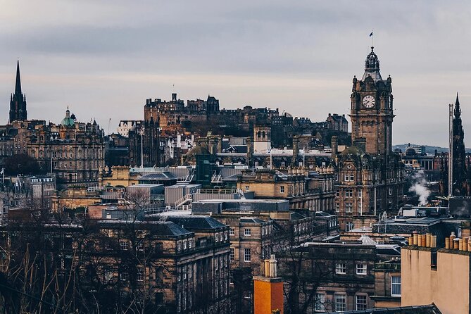 Cellar Of Scotland Walking Tour, taste Edinburgh's finest drinks - A cocktail finish with two Scottish choices