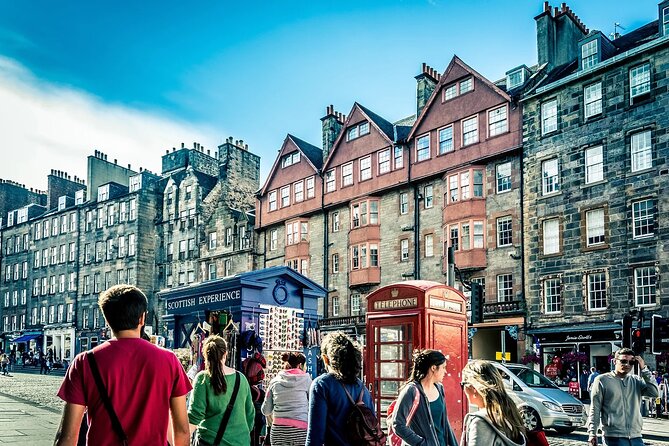 Cellar Of Scotland Walking Tour, taste Edinburgh's finest drinks - Food is optional, so plan for it