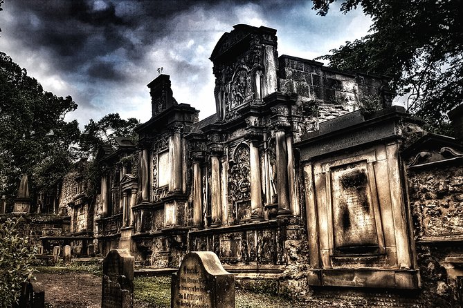 City of the Dead Haunted Graveyard Tour - Who will enjoy this Edinburgh ghost walk?