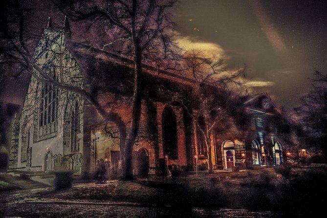 City of the Dead Haunted Graveyard Tour - Greyfriars Kirkyard and its uneasy atmosphere