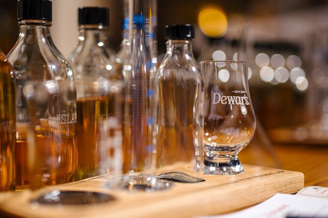 Create Your Own Scotch Whisky - The 30-minute blending session