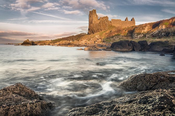 Culzean Castle & Burns Country Tour from Glasgow Incl Admission - The walking reality at Culzean