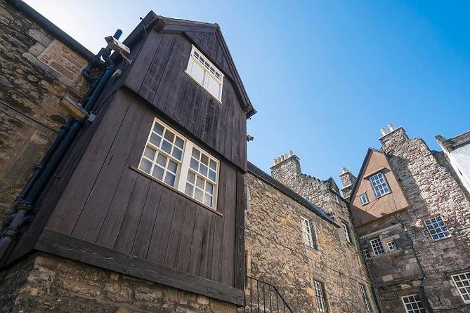 Curious Tales of the Royal Mile - Private Walking Tour - Why strange stories make a better Royal Mile walk