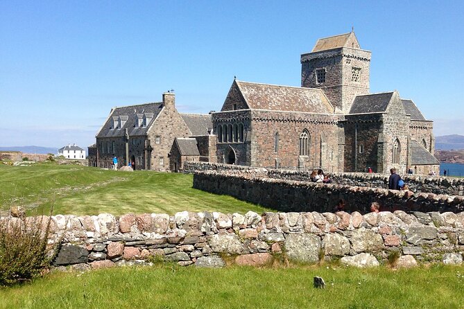 Day Tours & Shore Excursions Glasgow, Greenock & across Scotland - Whisky with a Glasgow setting