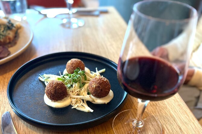 Dinner and Private Tour with your Personal Scottish Sommelier - Who should book this Edinburgh food tour?