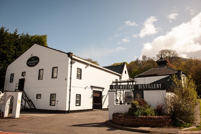 Discover Malt Whisky Day Tour Including Admissions from Edinburgh - The guides are a major part of the value