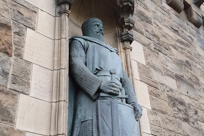 Edinburgh Castle Highlights Tour with Tickets, Map, and Guide - Hawkhill, residents, and prisoners
