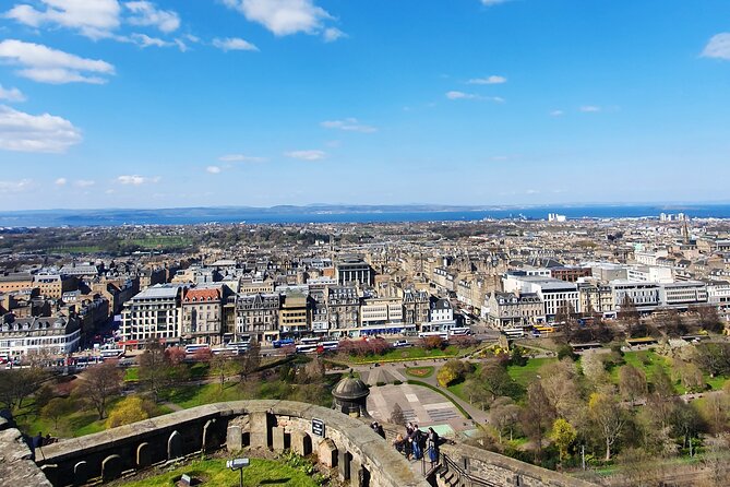 Edinburgh Castle Highlights Tour with Tickets, Map, and Guide - The esplanade, volcanic rock, and the Tattoo