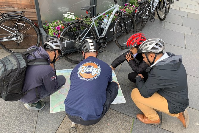 Edinburgh City Bike Tour - Choice of E-Bike or Manual - Bruntsfield Links and The Meadows