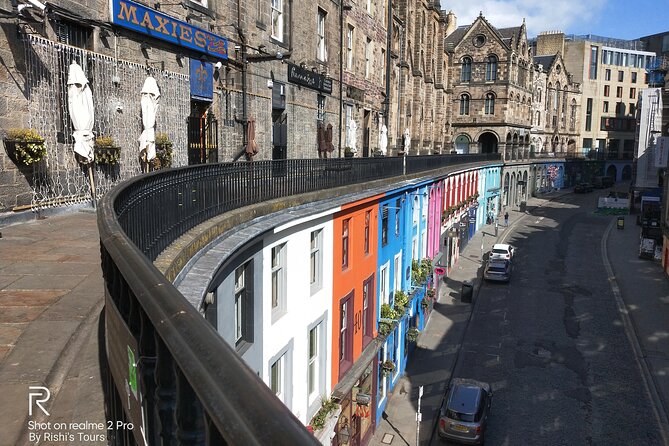 Edinburgh City Walking Tour, Discover Old Town, Royal Mile with a Local Expert! - Hidden alleys and old street levels