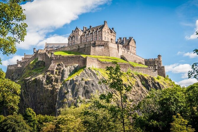 Edinburgh Custom Private Walking Tour With A Guide (Private Tour) - How the custom itinerary works