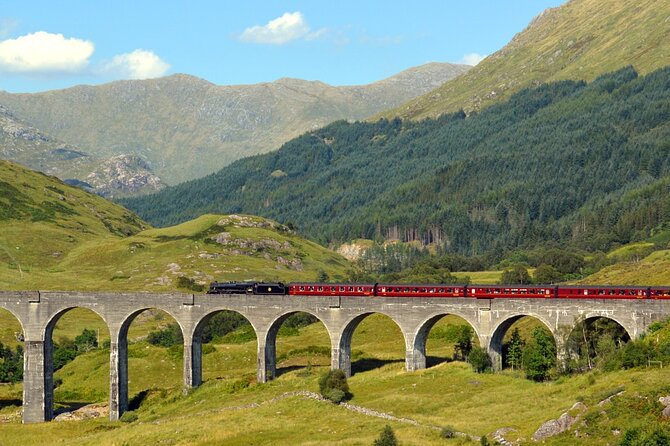 Edinburgh: Glenfinnan Viaduct, Glencoe & Fort William Guided Tour - Neptune’s Staircase, if the schedule allows