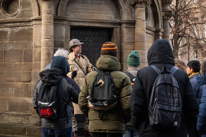 Edinburgh Historical Gems Tour with Whisky & Local Flavours - Mercat Cross and the stories hiding in plain sight