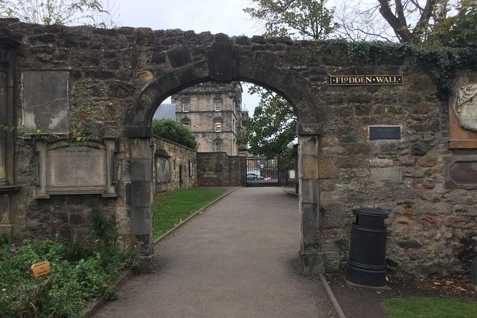 Edinburgh: History Lovers Old Town Walking Tour - Why this walk works as an Edinburgh introduction