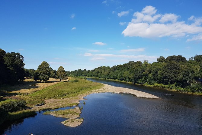 Edinburgh: Holy Island, Alnwick Castle & Kingdom of Northumbria - Alnwick Castle, gardens, and film connections
