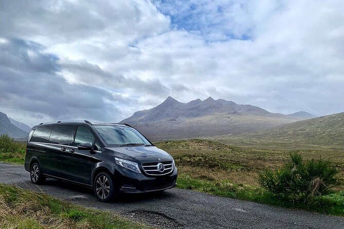 Edinburgh: Loch Ness & Highlands Privately Guided Luxury Day Tour - The Great Glen Way and a long fault through Scotland