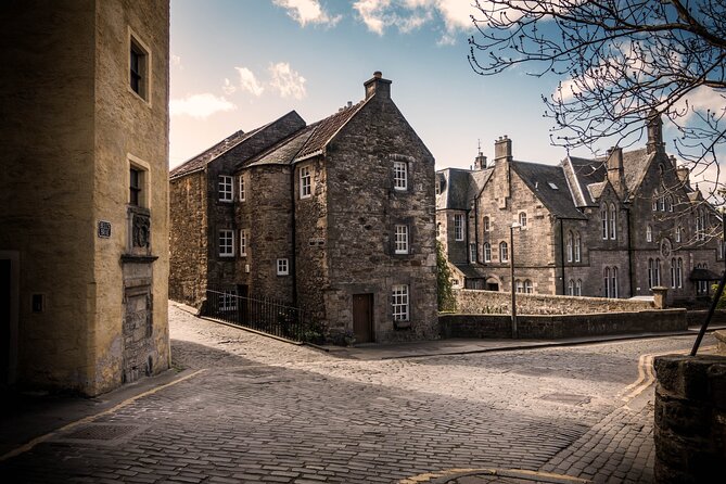 Edinburgh: Old Town's Highlights Walking Tour - Is $4.84 a good value for two hours?