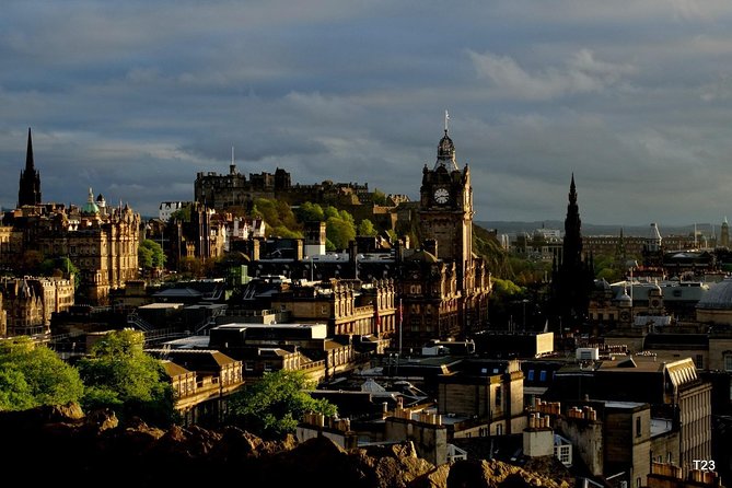 Edinburgh - Old Town Stories - Starting beside St Giles’ Cathedral