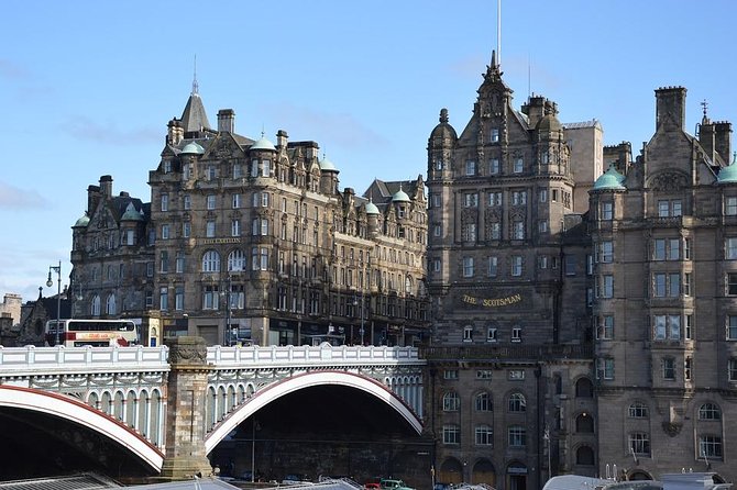 Edinburgh Private Tour with a Local - Highlights & Hidden Gems - Walking the Royal Mile