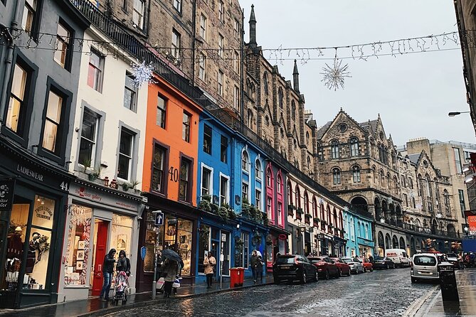 Edinburgh's Amazing Harry Potter Walking Tour - Kids Free! - Greyfriars Cemetery and the names behind the characters
