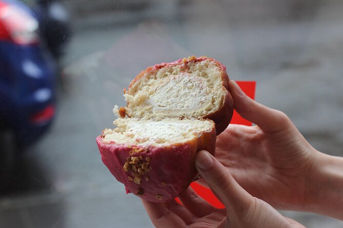 Edinburgh’s Donut & Pastry Experience with Underground Donut Tour - Princes Street and the change from Old Town to New Town
