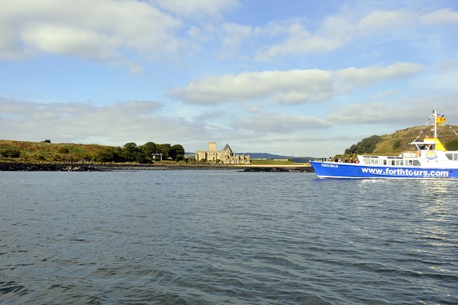 Edinburgh Three Bridges Cruise - Seals, puffins, and the luck of the tide