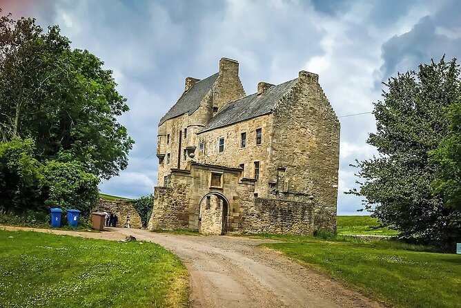 Edinburgh to Inverness Private Transfer with Tour on the way - Glencoe and the road north
