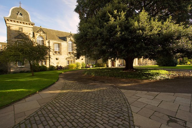 Edinburgh to St Andrews private driving tour - Why a private drive works well from Edinburgh
