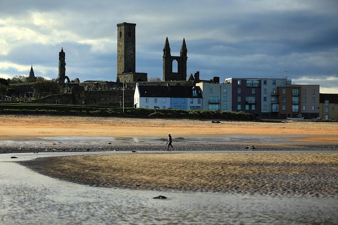 Edinburgh to St Andrews private driving tour - Kingsbarns Distillery for whisky or gin