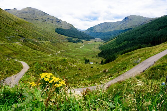 Edinburgh: West Highlands Privately Guided Day Tour in Luxury MPV - What the vehicle and guide add