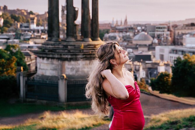 Elegant Professional Private Photoshoot Tour in Edinburgh - Finishing above the city on Calton Hill