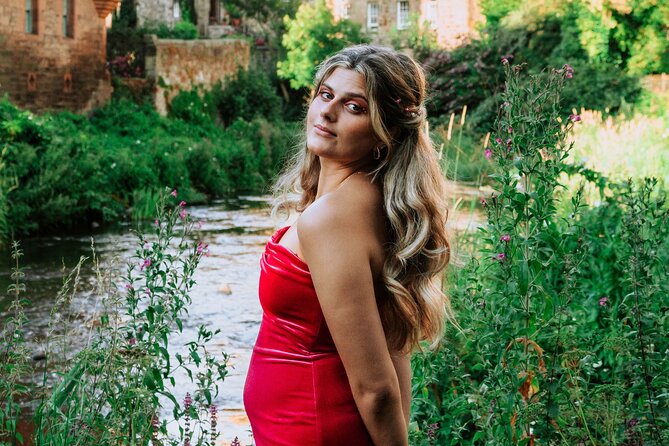 Enchanted Professional Private Photoshoot Tour in Edinburgh - What the price means for two people