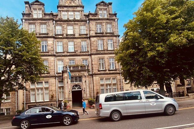 Executive transfer from Edinburgh to St Andrews. - Your Edinburgh pickup and the first five minutes